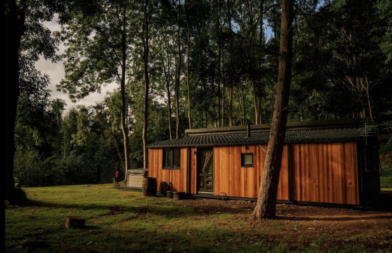 Riverside Cabins Shrewsbury Buitenkant foto