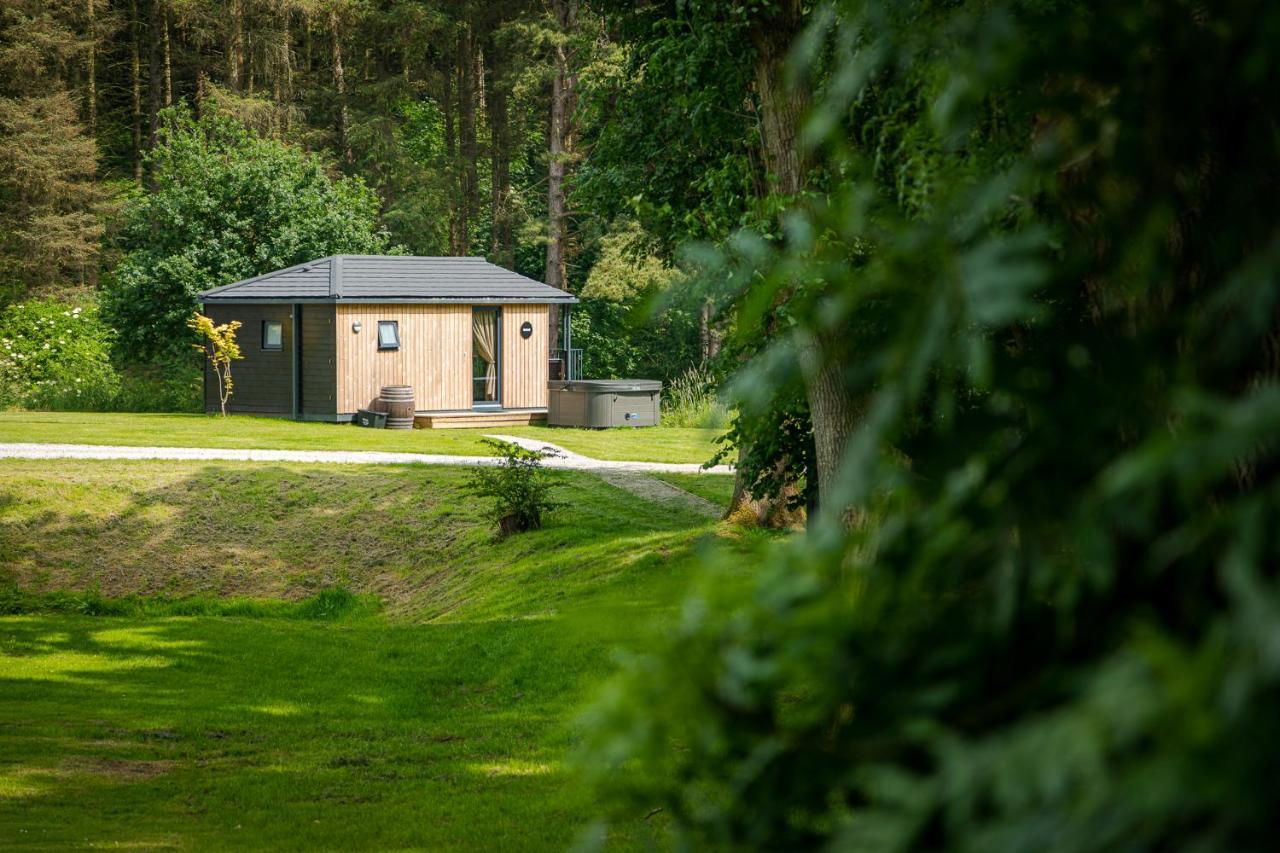 Riverside Cabins Shrewsbury Buitenkant foto